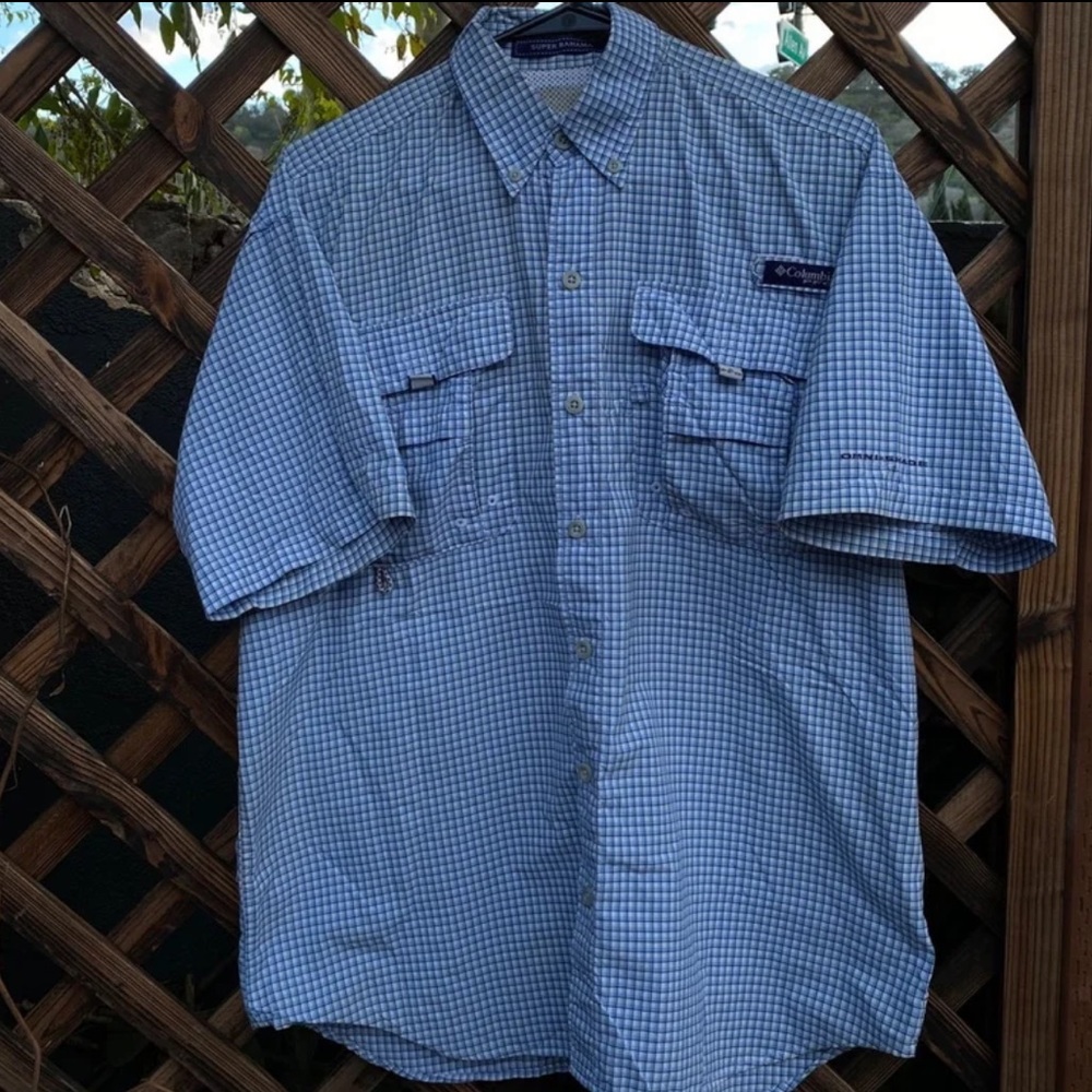 Men’s Columbia Vented Shirt Blue and White Super Bahama Button Down Shirt